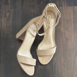 Sam Edelman nude heels